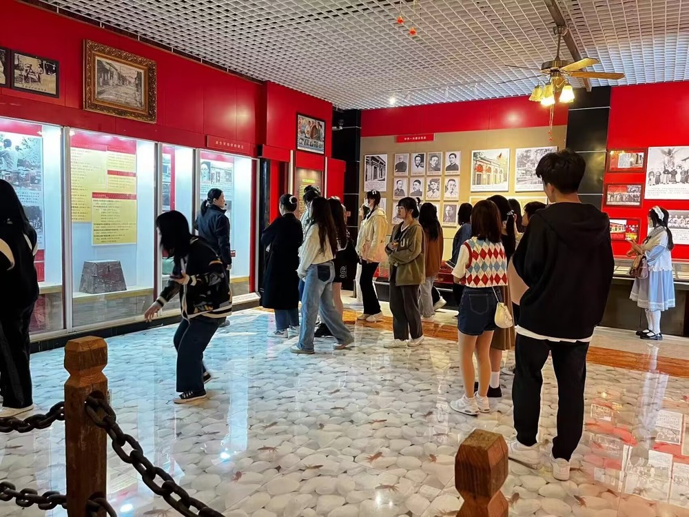 61612fef04ff4bc9add980b0e2c7c38e.jpg 61612fef04ff4bc9add980b0e2c7c38e.jpg